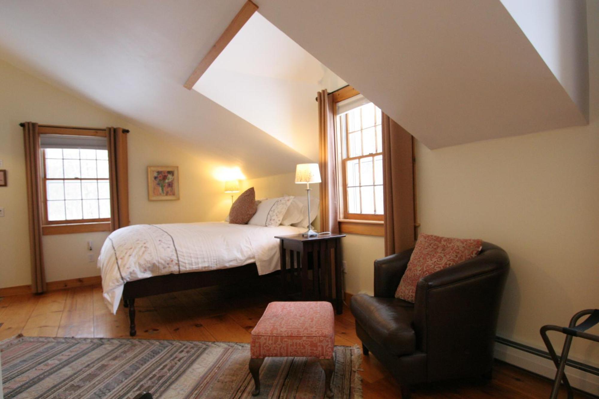 Old Saco Inn Fryeburg Room photo